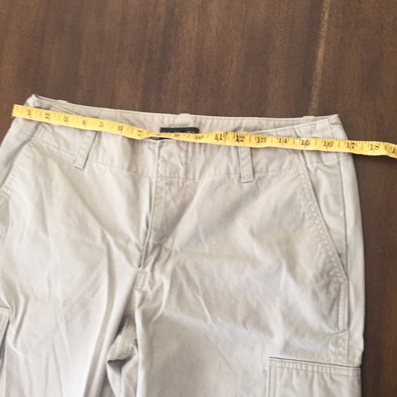 Banana republic capris size 10 - Picture 2 of 7